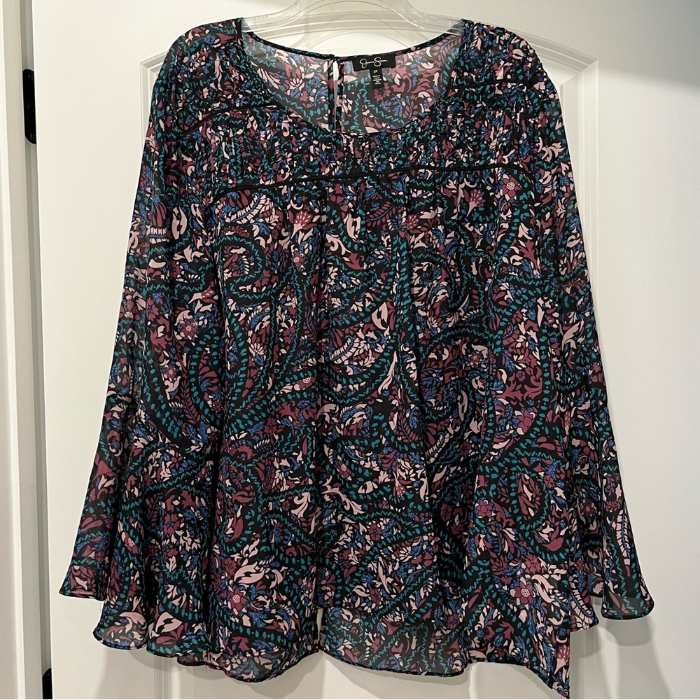 Jessica Simpson Flowy Patterned Top - Picture 6 of 6